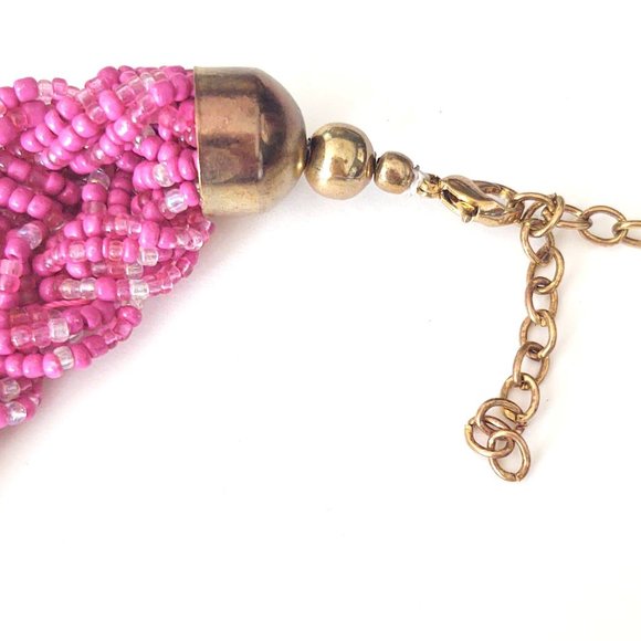 Braided hot pink and clear seed bead necklace - Picture 10 of 11